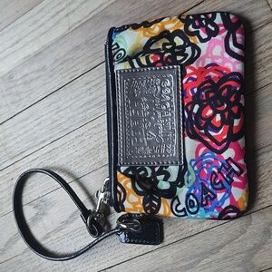 COACH Poppy Floral Graffiti Wristlet Blossom Retired Y2K
